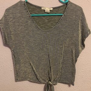 Striped front knot top